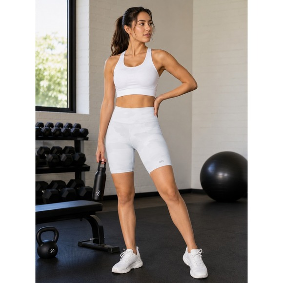 ALO Yoga Pants - Alo Yoga High-Waist Vapor Biker Shorts White Gray Camo Print Medium Gym Athletic